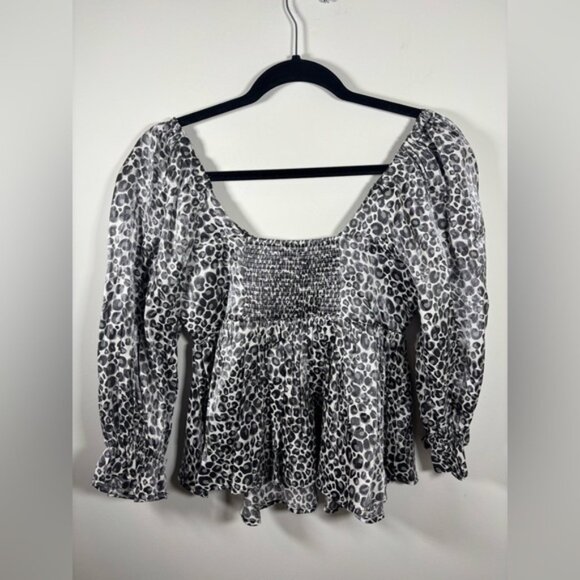 Entro Leopard Blouse size Small - Picture 5 of 5